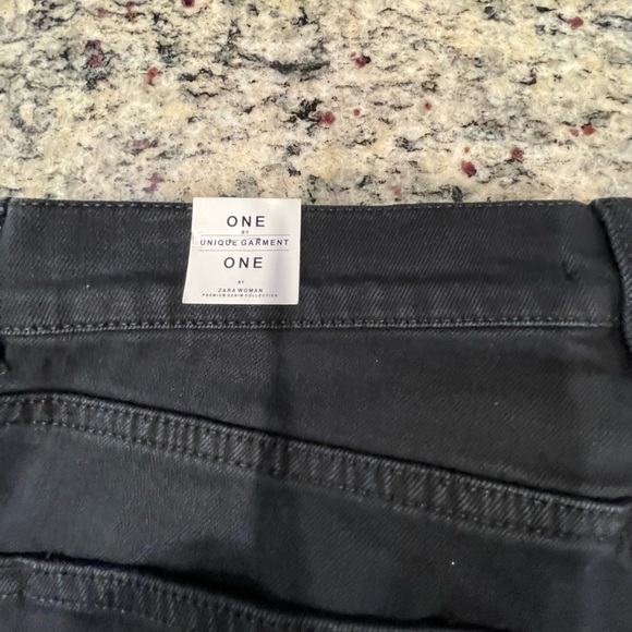 ZARA | Slim Boyfriend With Faux Pearls Jeans Black Size 6 / 38 NWT - Picture 7 of 9